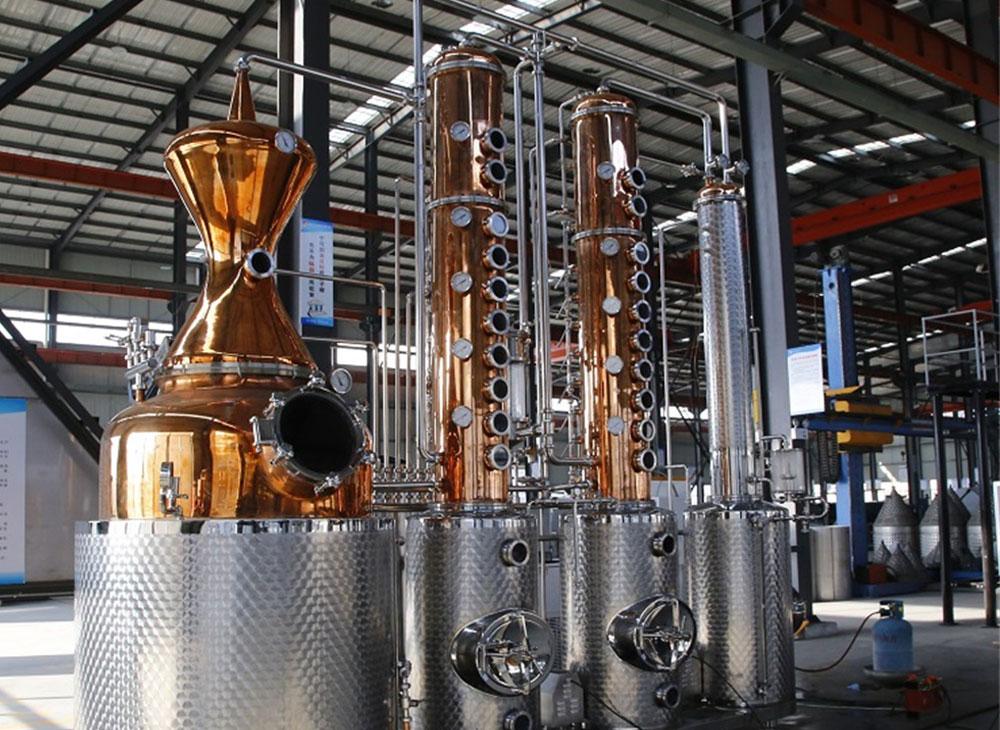 <b>Micro distillery system 1000 liters dis</b>